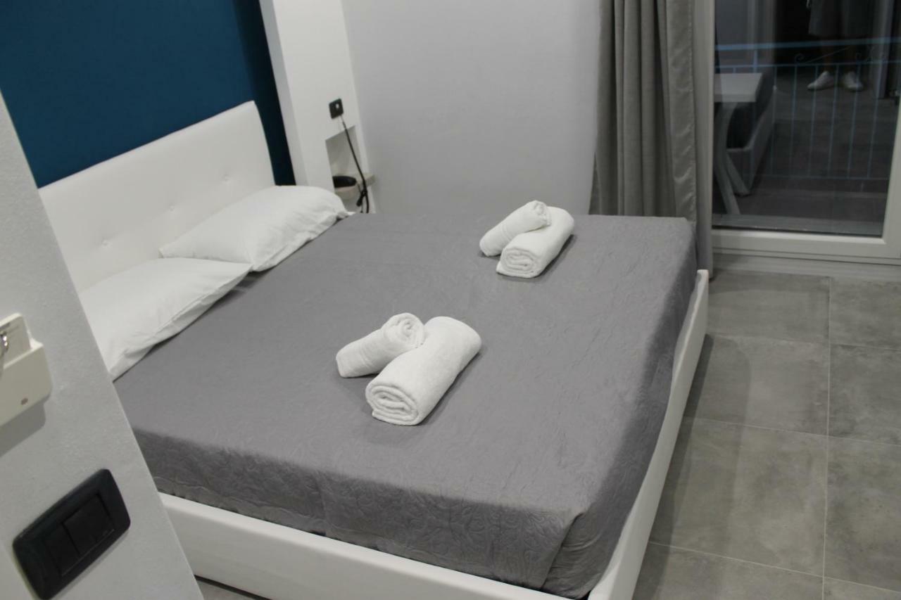 Olive Luxury Rooms Ypsos Extérieur photo